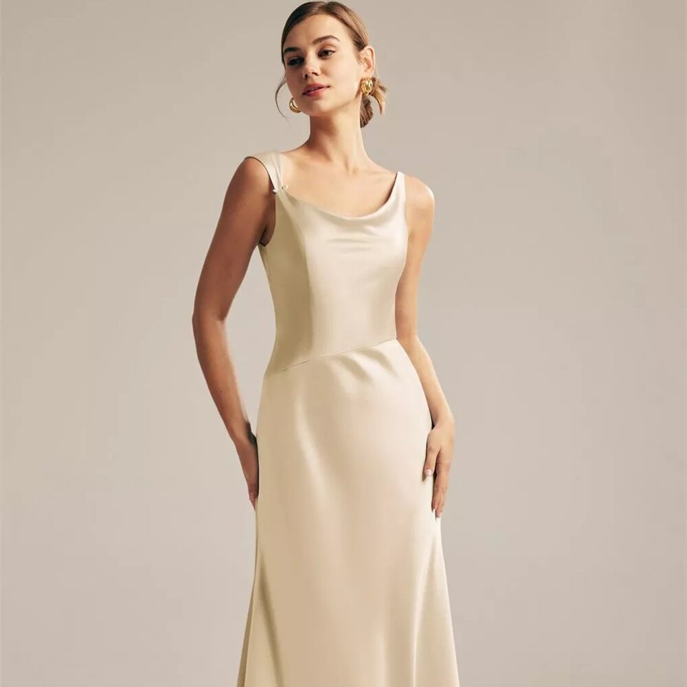 AW Bridal Mermaid Style Floor-Length Bridesmaid Dress